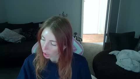 Snapshot of red_firesquirt chatting on March 16, 2026, 11:47 am Red - online show from March 16, 2026, 11:47 am