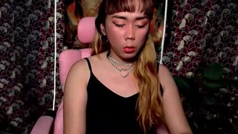 red_kitsune69 online show from September 13, 2025, 9:36 pm