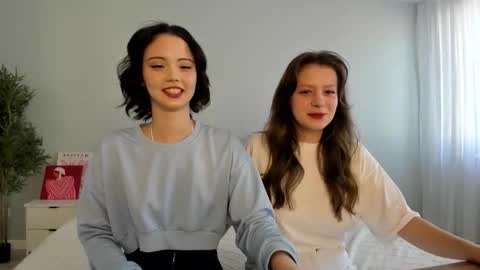 Snapshot of red_mok chatting on October 8, 2025, 3:15 am Neta online show from October 8, 2025, 3:15 am