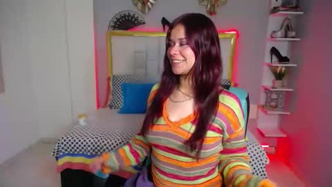 Snapshot of red_moon_2 chatting on April 22, 2026, 8:17 am Lunaaaaa online show from April 22, 2026, 8:17 am