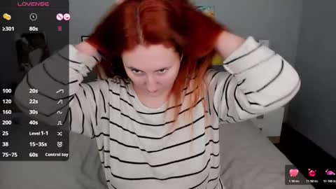 Lessy Fox online show from March 15, 2026, 5:08 pm