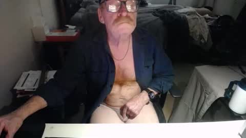 Red online show from May 31, 2026, 7:37 pm