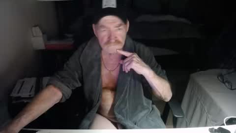 Red online show from June 9, 2026, 7:42 am