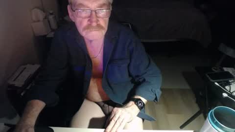 Red online show from July 26, 2026, 5:15 am