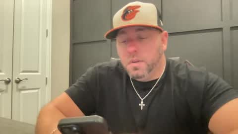 Snapshot of redbull1414 chatting on January 28, 2025, 2:32 am RedBull online show from January 28, 2025, 2:32 am