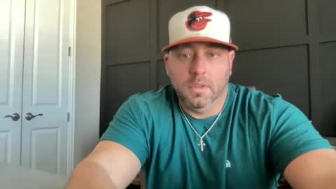 Snapshot of redbull1414 chatting on February 20, 2025, 5:29 pm RedBull online show from February 20, 2025, 5:29 pm