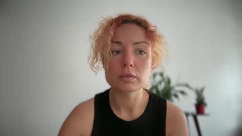 reddgirll online show from March 5, 2025, 1:17 pm