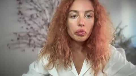 reddgirll online show from September 23, 2025, 7:17 pm