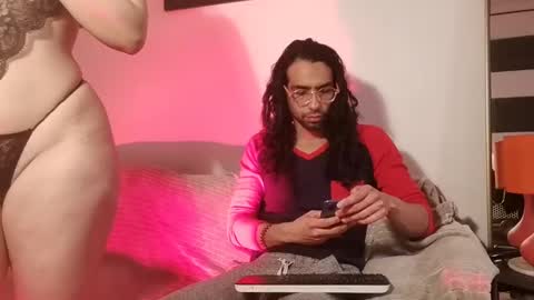 redfloweer online show from September 9, 2025, 12:54 am