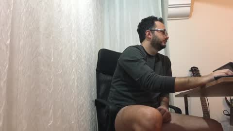 Redhat online show from January 26, 2025, 3:36 pm