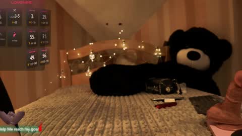 Redhead Shark online show from January 16, 2025, 10:23 pm