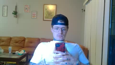 Snapshot of redinthebed chatting on September 30, 2025, 12:37 am InkedGinger online show from September 30, 2025, 12:37 am