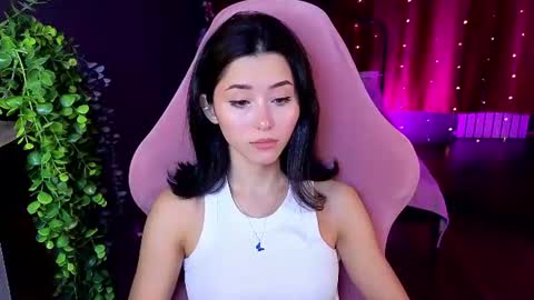 Snapshot of redmidnight_ chatting on July 5, 2026, 9:00 pm Kiara online show from July 5, 2026, 9:00 pm