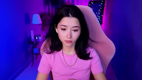 Snapshot of redmidnight_ chatting on July 8, 2026, 8:46 pm Kiara online show from July 8, 2026, 8:46 pm