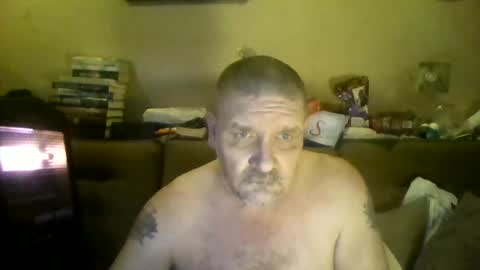 redmud3 online show from February 7, 2025, 1:22 pm