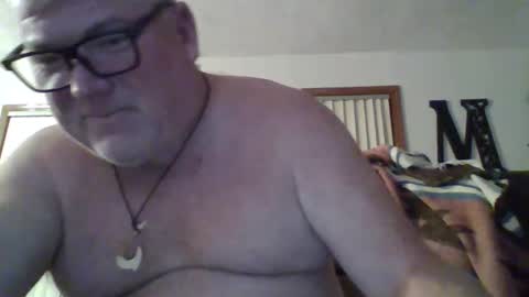 redpole4u online show from March 18, 2026, 1:31 am