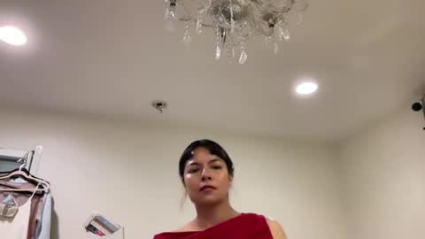 Snapshot of redr00megirl chatting on July 22, 2026, 5:32 am redr00megirl online show from July 22, 2026, 5:32 am