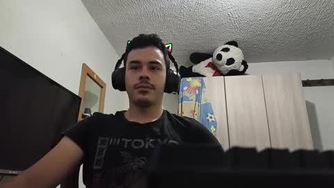 Snapshot of redsoul951869 chatting on September 23, 2025, 4:59 am RedsoulReaver online show from September 23, 2025, 4:59 am