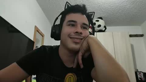 RedsoulReaver online show from October 9, 2025, 5:38 am