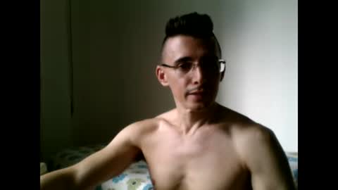 Snapshot of redstep0 chatting on September 10, 2025, 2:28 pm redstep0 online show from September 10, 2025, 2:28 pm