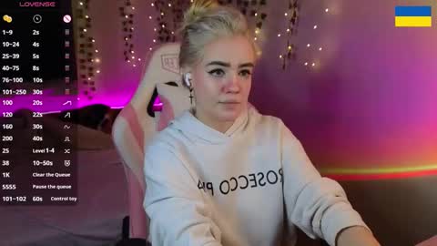 Ronnie online show from September 29, 2025, 7:51 pm