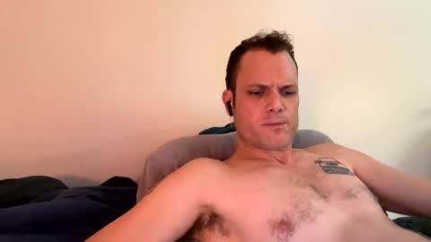 Reed Thomas online show from January 6, 2026, 5:44 am