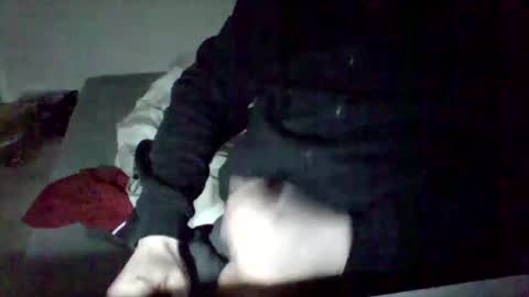 Snapshot of refar12 chatting on February 2, 2025, 8:08 pm refar12 online show from February 2, 2025, 8:08 pm