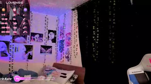 Snapshot of reflexxxia_ chatting on November 25, 2025, 12:38 pm Reflexxxia online show from November 25, 2025, 12:38 pm