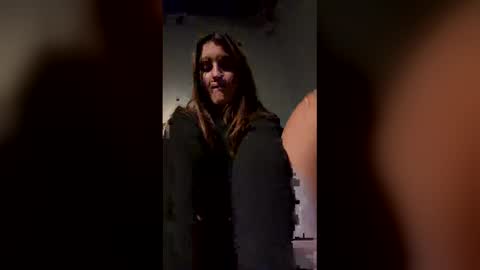 reganpackwood online show from December 21, 2025, 3:57 am