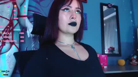 Snapshot of regina_iris chatting on July 22, 2026, 11:35 am Regina online show from July 22, 2026, 11:35 am