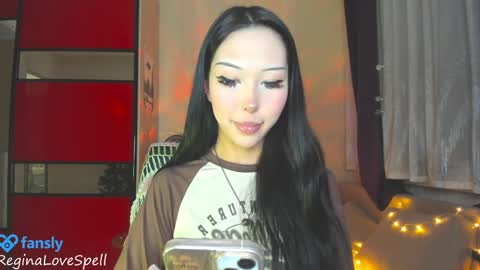  Regina online show from February 2, 2025, 9:34 pm