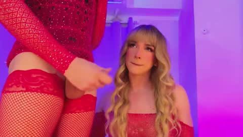 Snapshot of reginarose chatting on November 27, 2025, 1:18 am reginarose online show from November 27, 2025, 1:18 am