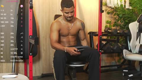 Snapshot of reik_von chatting on June 5, 2026, 2:23 pm Reik online show from June 5, 2026, 2:23 pm