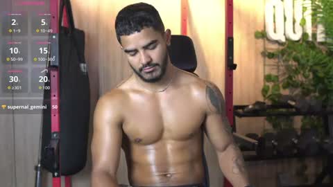 Snapshot of reik_von chatting on July 27, 2026, 1:51 pm Reik online show from July 27, 2026, 1:51 pm