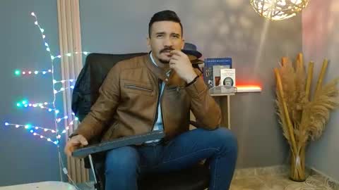   REIKO  online show from February 21, 2026, 7:15 pm