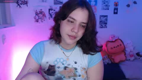 Snapshot of reiko_doll chatting on December 3, 2025, 9:57 pm REIKO online show from December 3, 2025, 9:57 pm