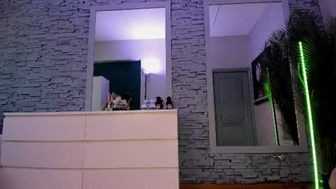 Snapshot of reina_cummings chatting on July 10, 2026, 9:23 am reina cummings online show from July 10, 2026, 9:23 am