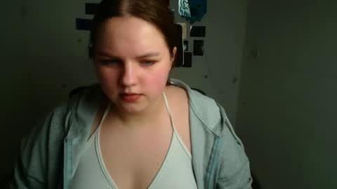 Reina online show from January 17, 2026, 6:40 am