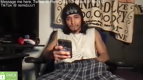 Snapshot of remi_d33 chatting on December 2, 2025, 6:19 am Remi D online show from December 2, 2025, 6:19 am