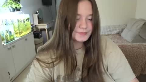 Snapshot of remirann_ chatting on September 29, 2025, 12:10 pm Ann OF - remirann21 online show from September 29, 2025, 12:10 pm