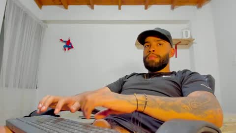 Snapshot of remy_sten chatting on May 28, 2026, 2:53 am Rmy Steen online show from May 28, 2026, 2:53 am