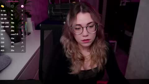 Snapshot of remywild chatting on October 20, 2025, 7:03 pm RemyWild online show from October 20, 2025, 7:03 pm