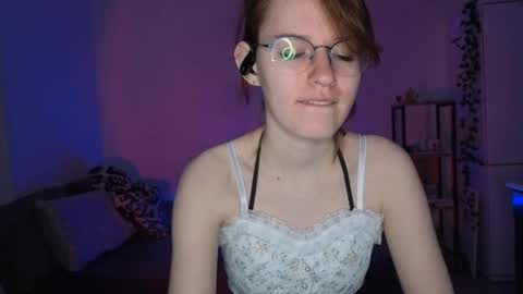 Claire online show from April 24, 2026, 6:32 pm