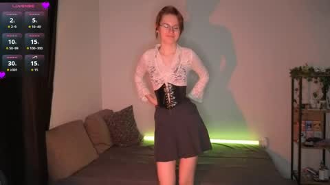 Claire online show from April 29, 2026, 7:09 pm