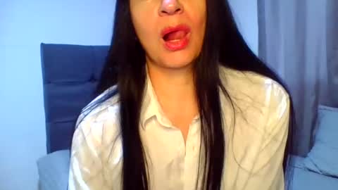 Snapshot of renata_hot1 chatting on June 12, 2026, 10:52 pm renata_hot1 online show from June 12, 2026, 10:52 pm