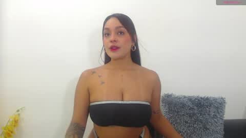 renatabrownn28 online show from July 11, 2026, 8:39 am