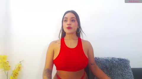 renatabrownn28 online show from July 19, 2026, 9:51 pm