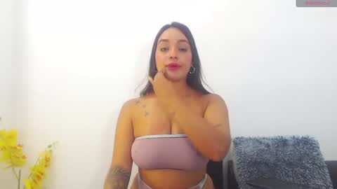 renatabrownn28 online show from July 20, 2026, 10:39 am