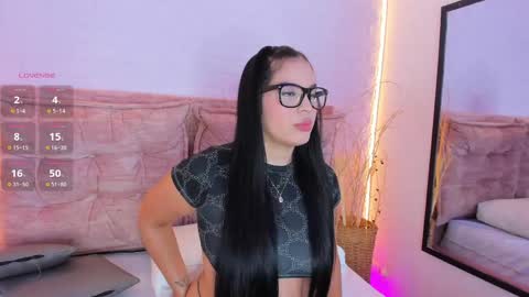 Snapshot of renatajhonson chatting on May 28, 2026, 11:02 pm Renata online show from May 28, 2026, 11:02 pm