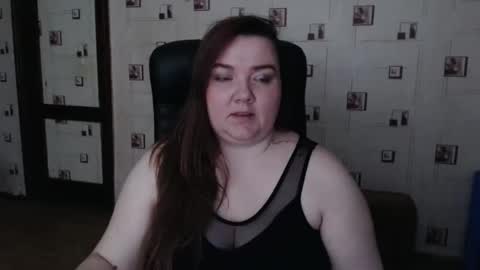 renataoia online show from March 3, 2026, 3:51 pm